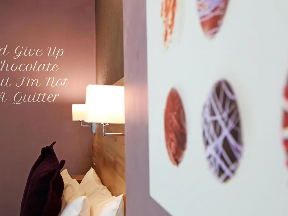 The Chocolate Box Hotel Bournemouth 4*,